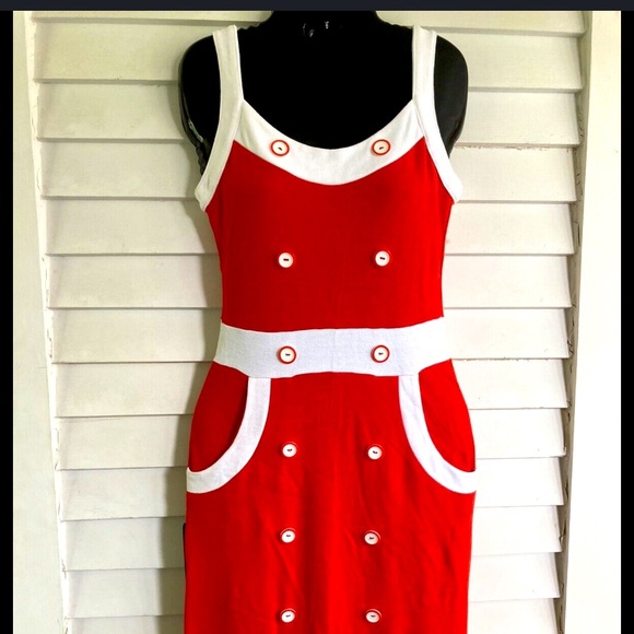 Venus Dress - Picture 2 of 5